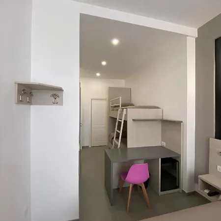 Oda ve Kahvaltı Ilpostogiusto 4*