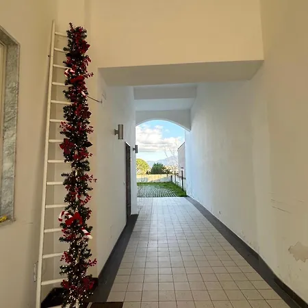 Ilpostogiusto Oda ve Kahvaltı