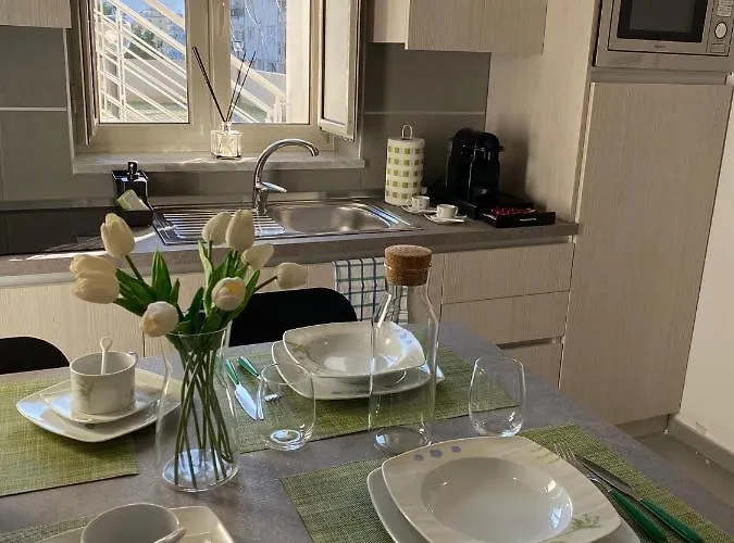 Ilpostogiusto Oda ve Kahvaltı