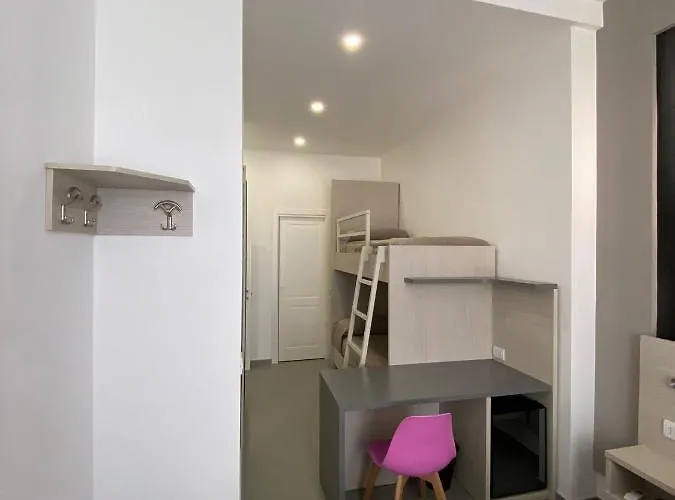 Oda ve Kahvaltı Ilpostogiusto 4*